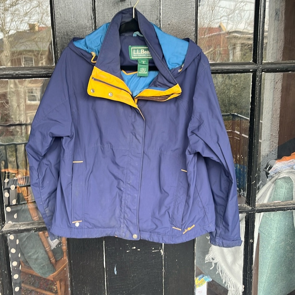 L.L. Bean - Wonderful Blue Full Zip Jacket with Color Block Detail - Size Medium